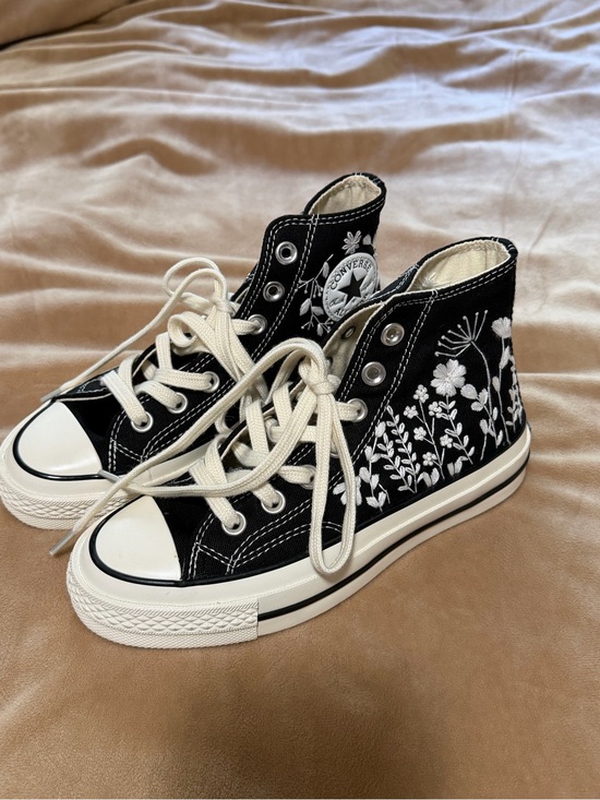 Converse Other - New Converse Kids' Black High Top Sneakers White Floral Embroidery Size 3